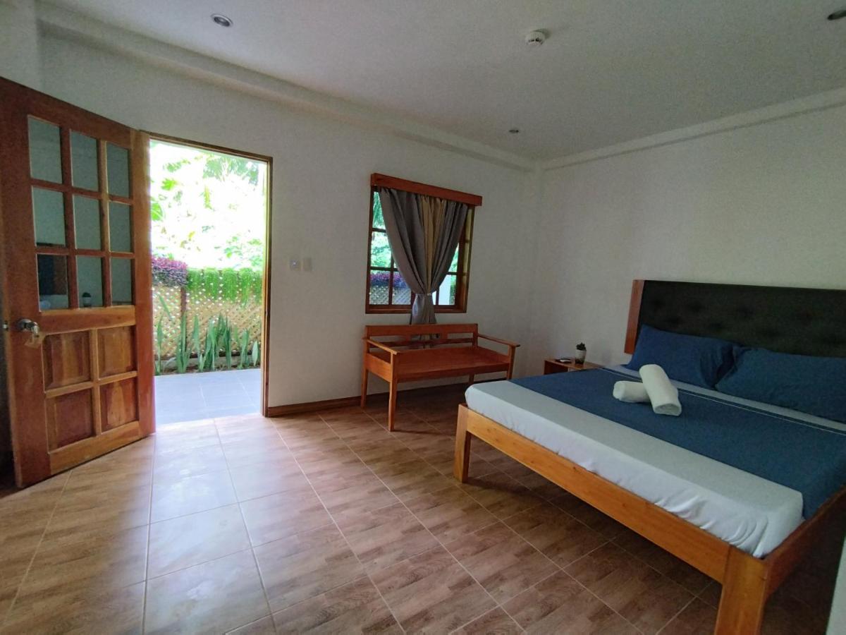 White Bada Guesthouse Siquijor Rum bild
