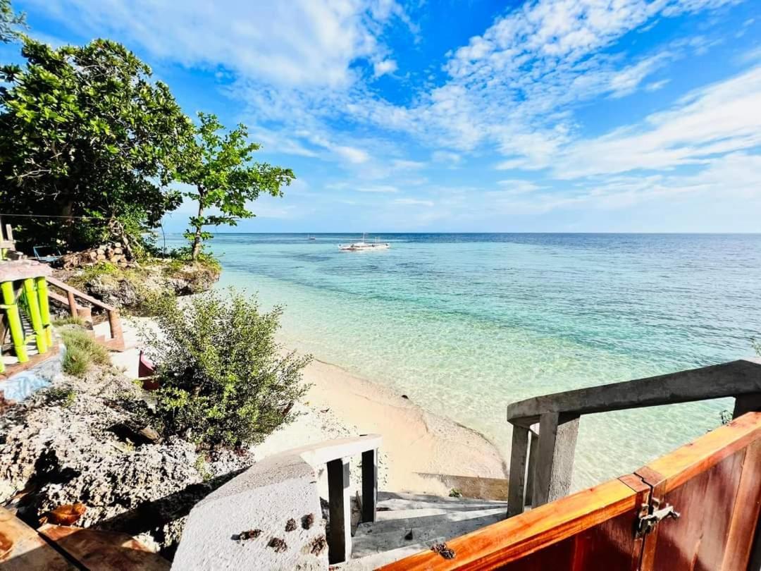 White Bada Guesthouse Siquijor Exteriör bild