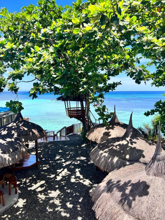 White Bada Guesthouse Siquijor Exteriör bild